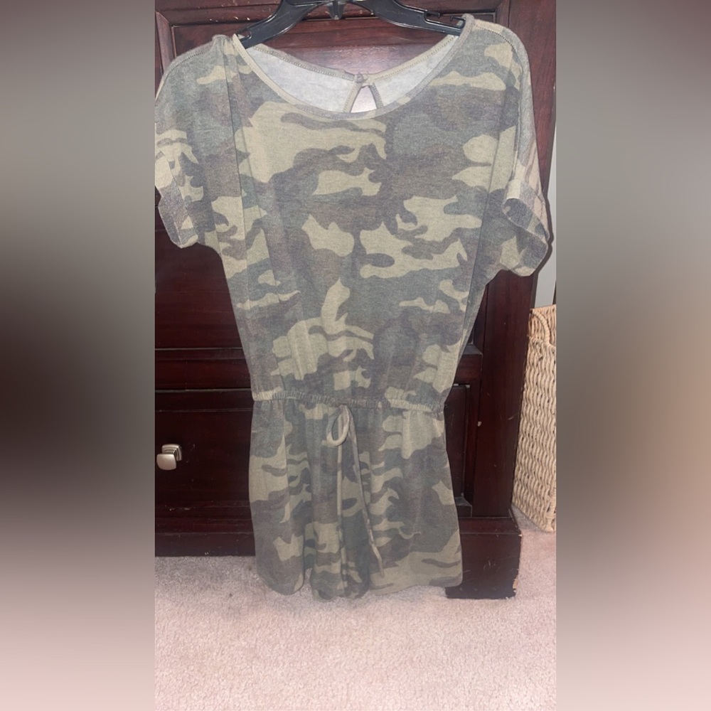 Romper size medium